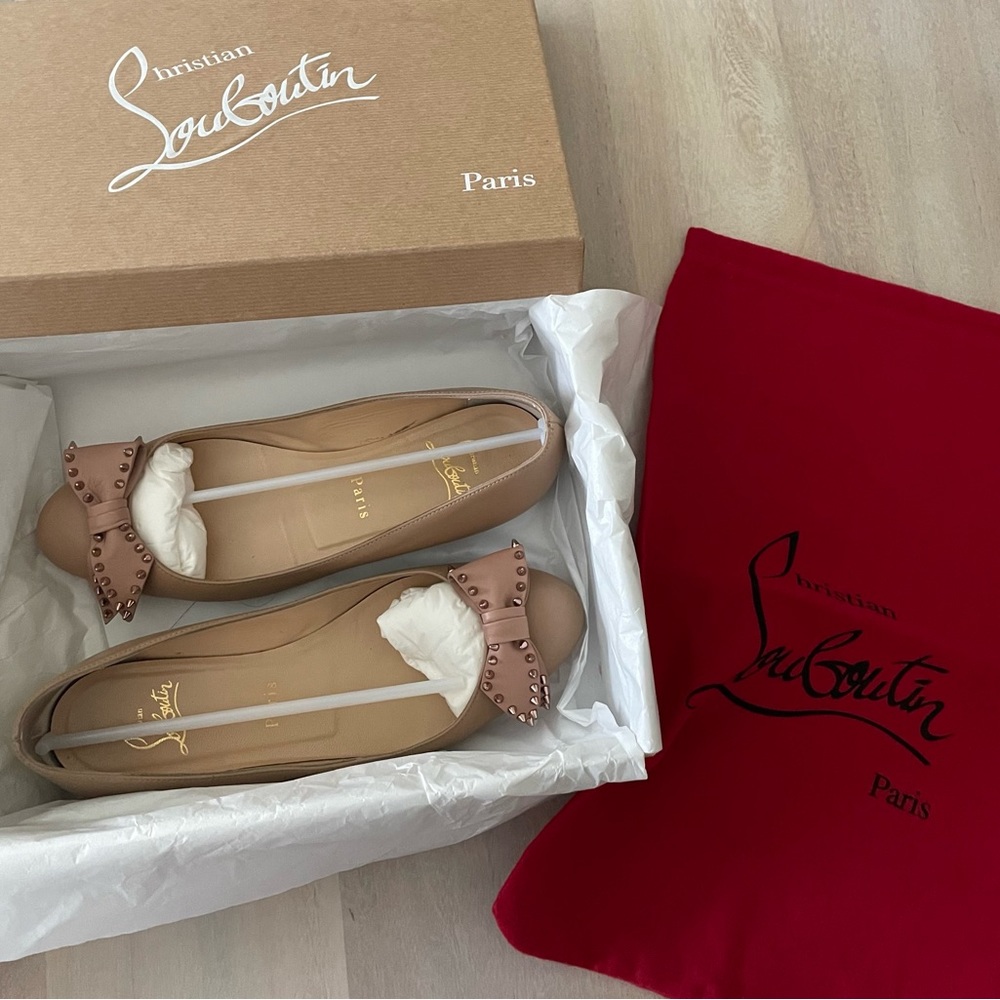 Louboutin Chic flats